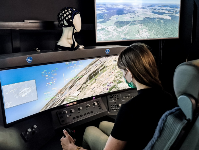 Trường ĐH Công nghệ hợp tác với Học viện Hàng không Moscow đào tạo ngành kỹ thuật hàng không